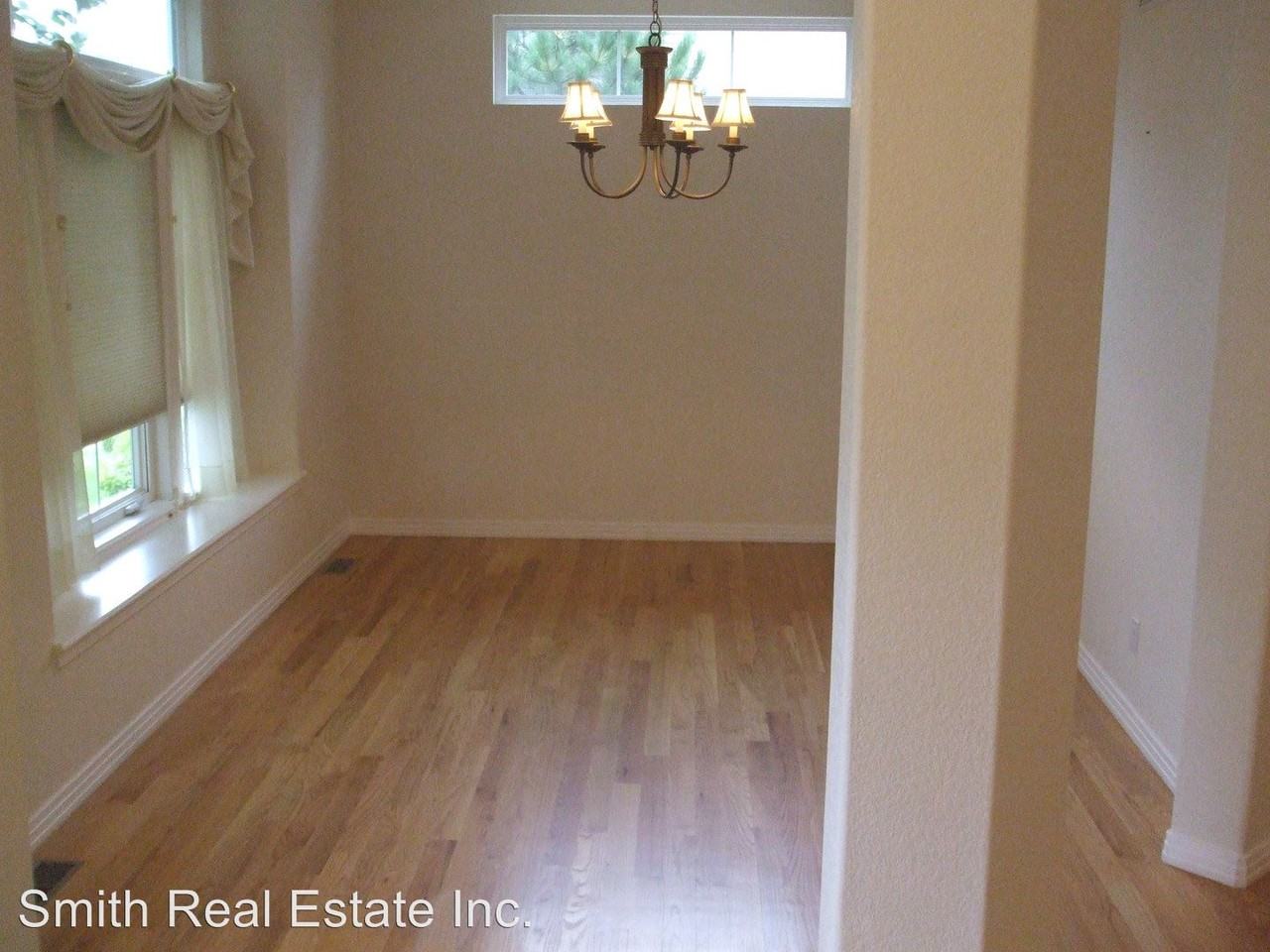 570 Rampart Way - Photo 2 of 17