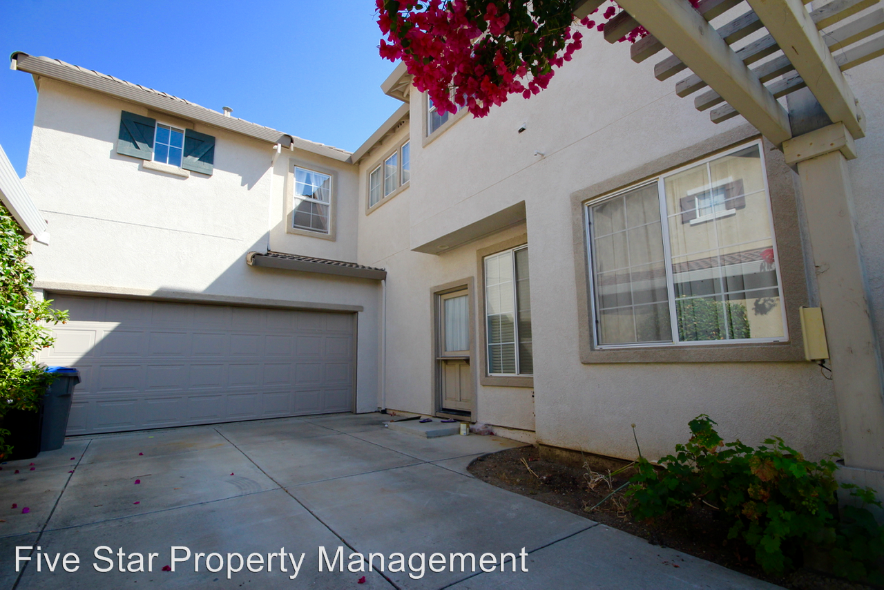 3437 Wasson Ct - Photo 3 of 39