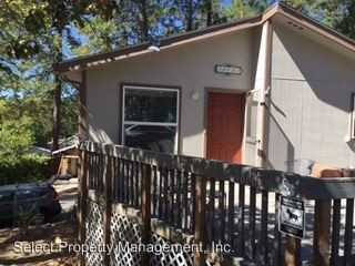 18685 Douglas Dr - Photo 2 of 11