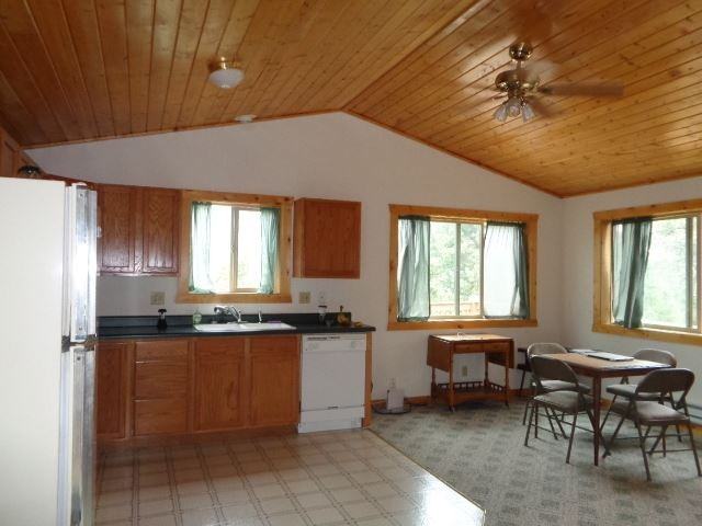 570 Centennial Grove - Photo 3 of 8