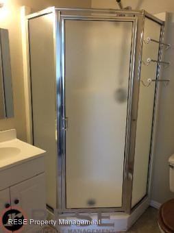 605 500 W #29 - Photo 2 of 12