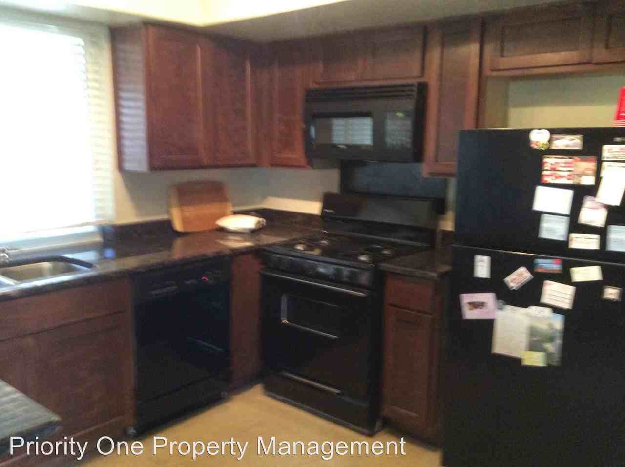 4008 La Adelita Dr - Photo 3 of 10