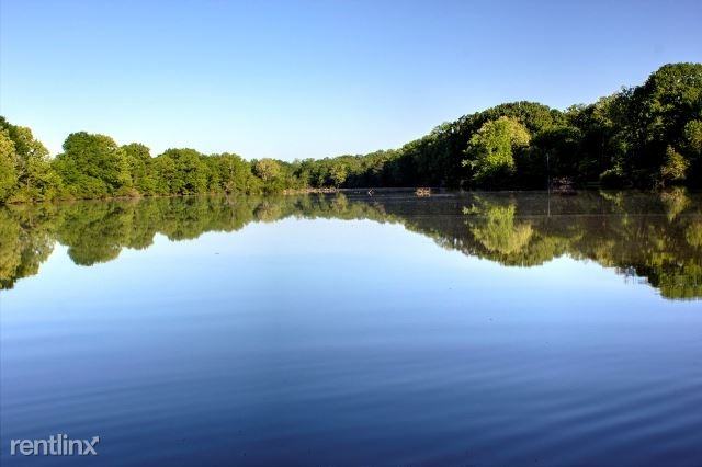 235 Candlewood Ln - Photo 2 of 14