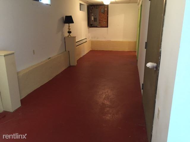 300 Troy Schenectady Rd - Photo 2 of 10