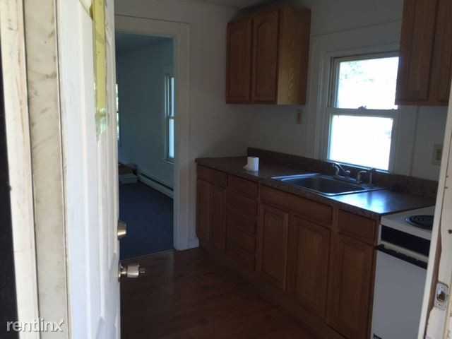 300 Troy Schenectady Rd - Photo 3 of 10