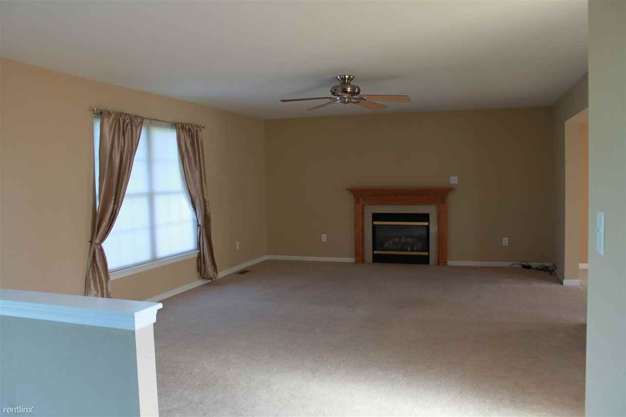 263 Buckhead Ln - Photo 3 of 10