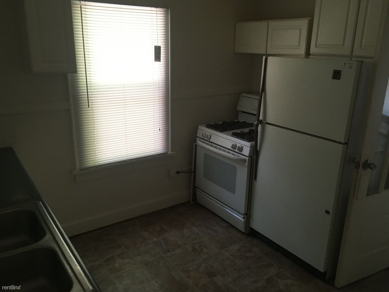 1318 Alamo Ave - Photo 3 of 3