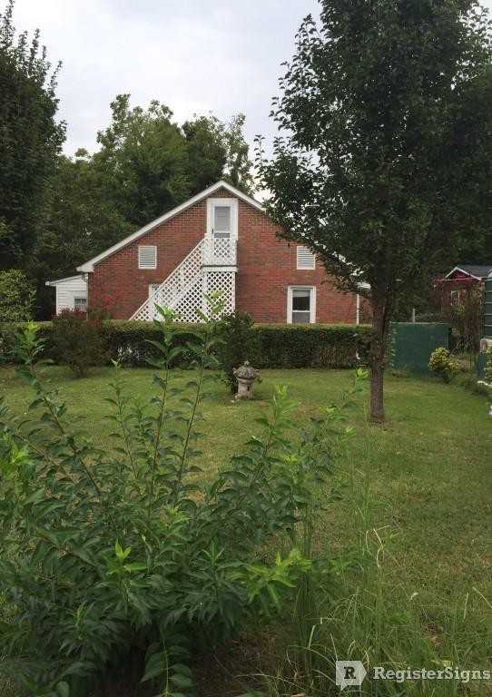 115 Miller St - Photo 2 of 19