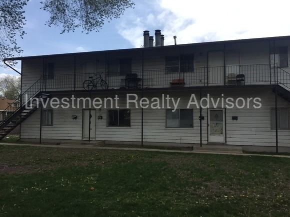 551 Dexter St W - Photo 2 of 6