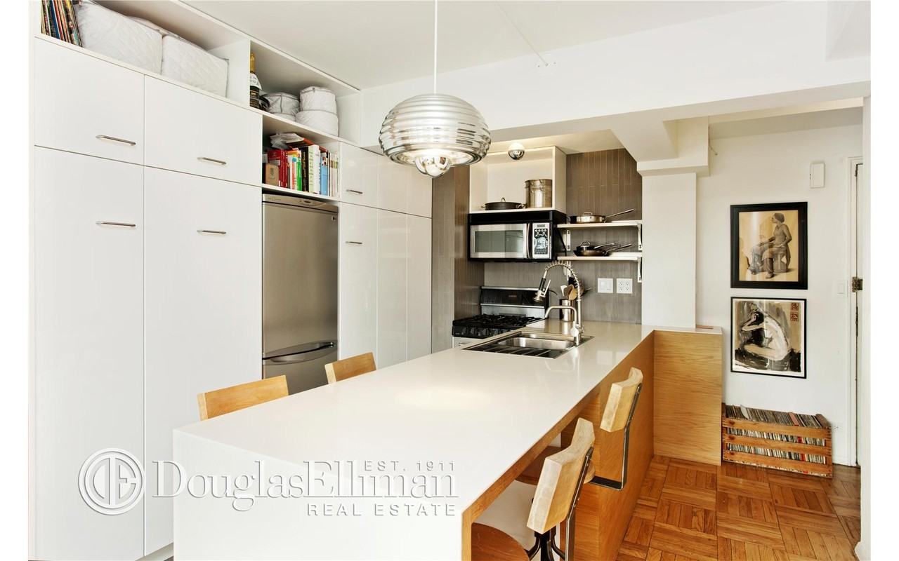 180 W Houston St #9D