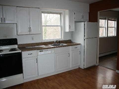 41 Potter Ln - Photo 3 of 4