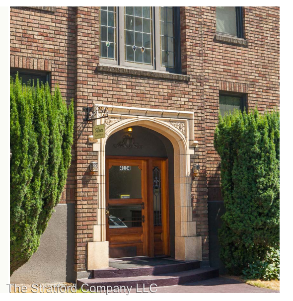 4134 11th Ave NE - Photo 2 of 4