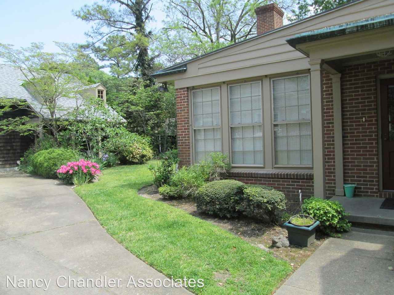 1530 Blanford Cir - Photo 3 of 50