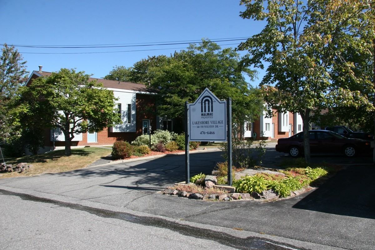 346 Wigston Dr #7 - Photo 3 of 6