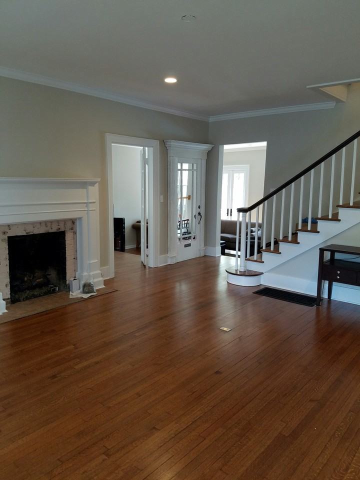 2122 Spence Pl - Photo 2 of 39