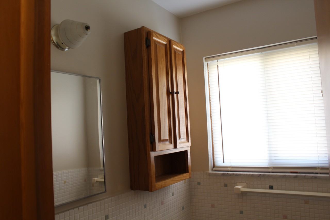 8360 Potomac St - Photo 2 of 9