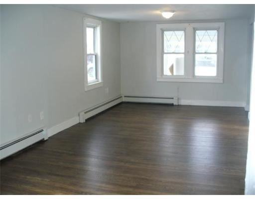 25 Erie Ave #0 - Photo 3 of 5
