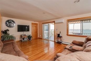 9 Linda Ln - Photo 3 of 6