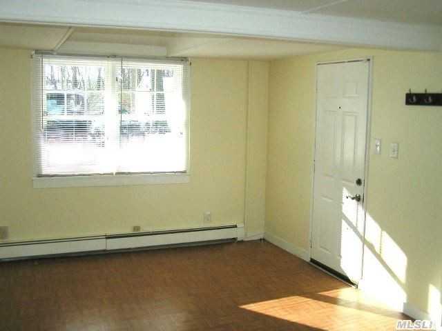 35 Neslo Dr - Photo 3 of 8