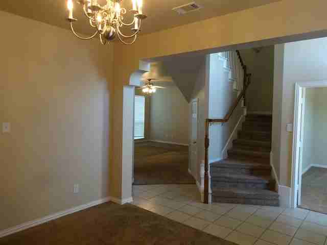 127 Evening Star Cir - Photo 2 of 10