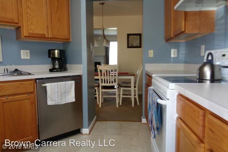 17517 Bristol Terrace - Photo 3 of 9