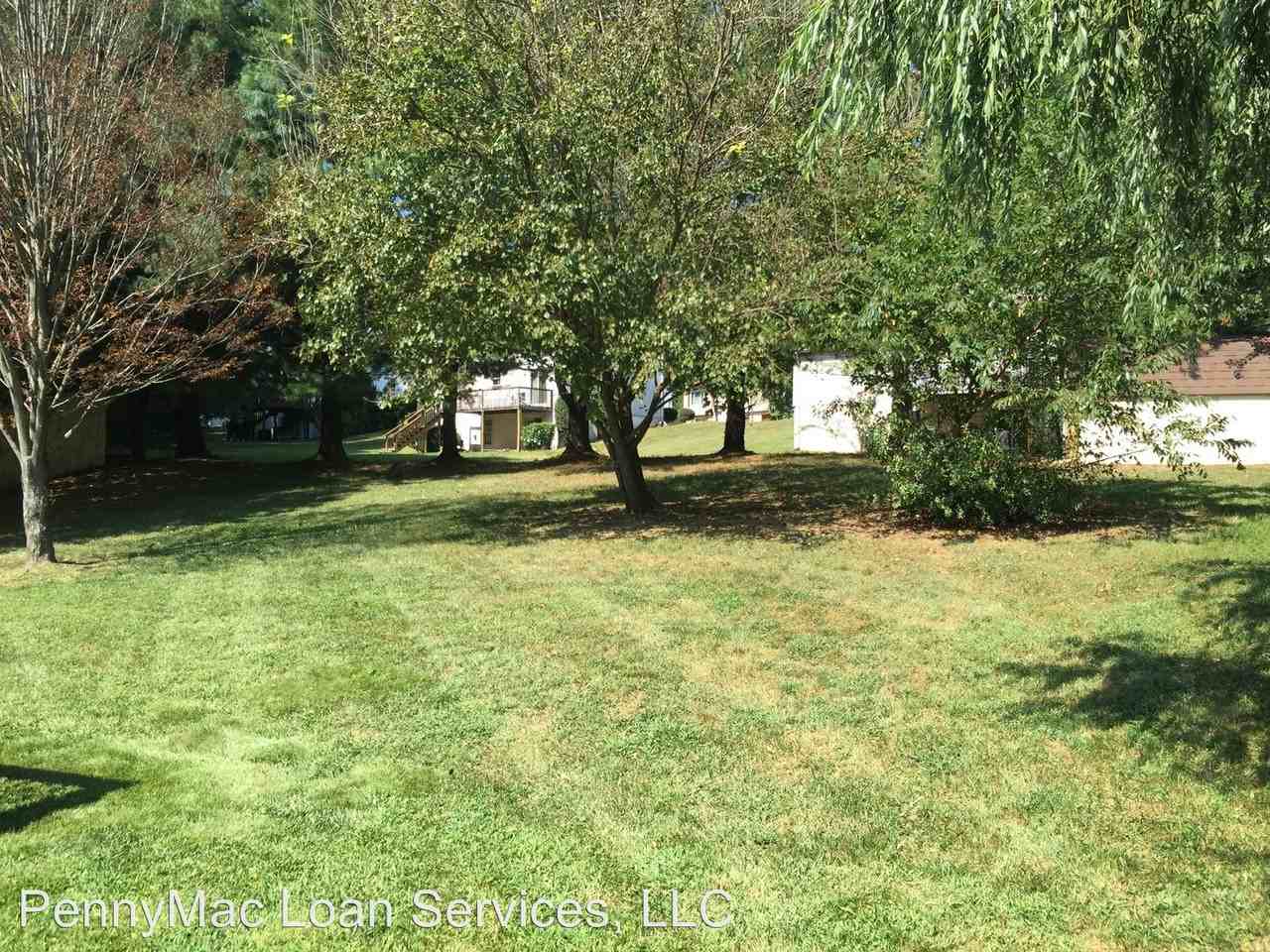 9703 Grandhaven Ave - Photo 3 of 24