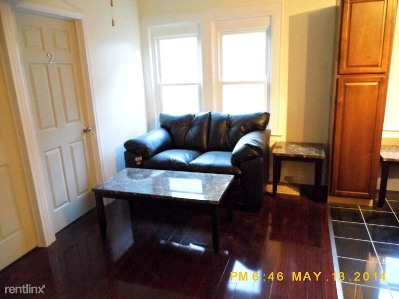 215 Cherry St - Photo 2 of 6