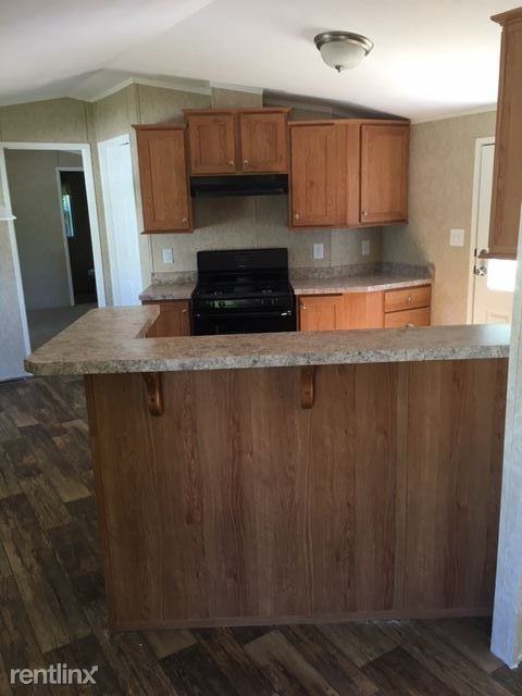 4 Prestige - Photo 2 of 8