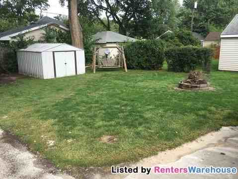 3116 Mondamin St - Photo 2 of 16