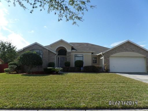 3733 Weetamoo Cir - Photo 2 of 45