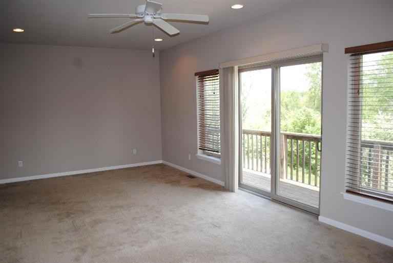 67 Sanctuary Dr - Photo 2 of 11