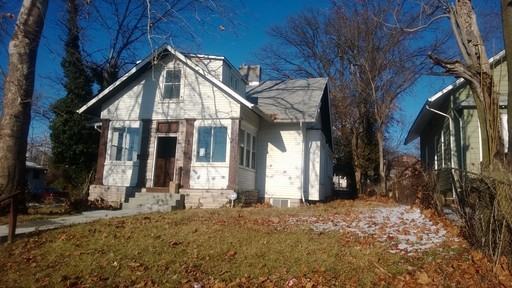 6115 Margaret Ave - Photo 2 of 13