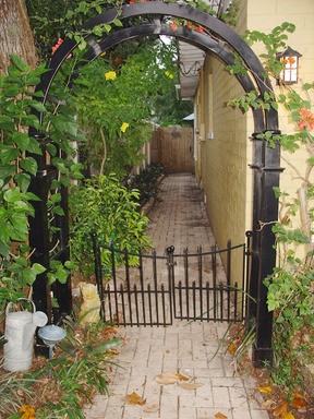 835 N Eola Dr #1 - Photo 2 of 18