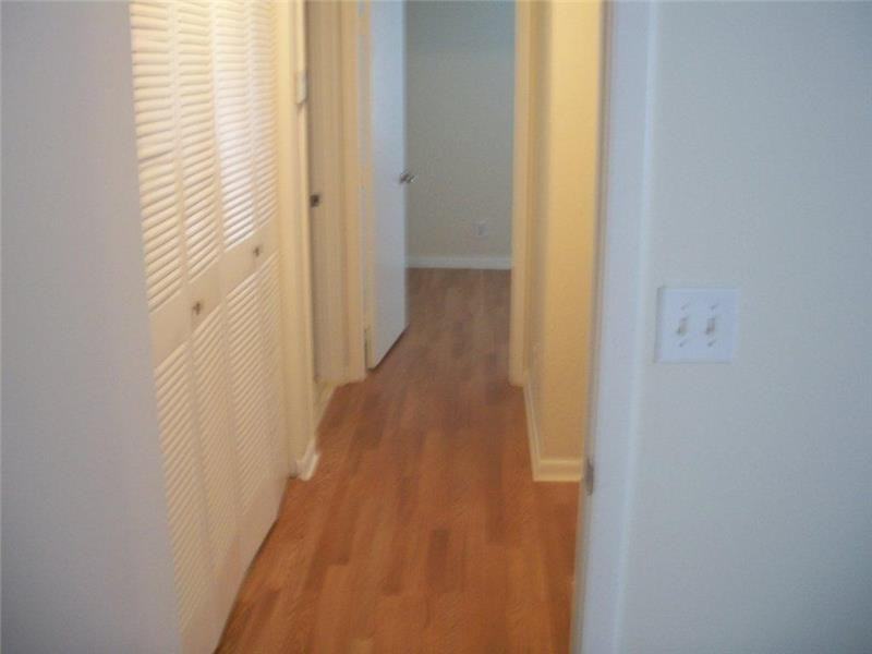 1323 Sussex Dr - Photo 3 of 8