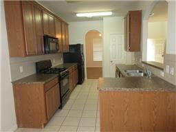 2010 Rycroft Dr - Photo 2 of 8
