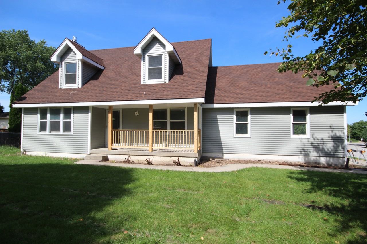 2510 E Rose Ave - Photo 2 of 26