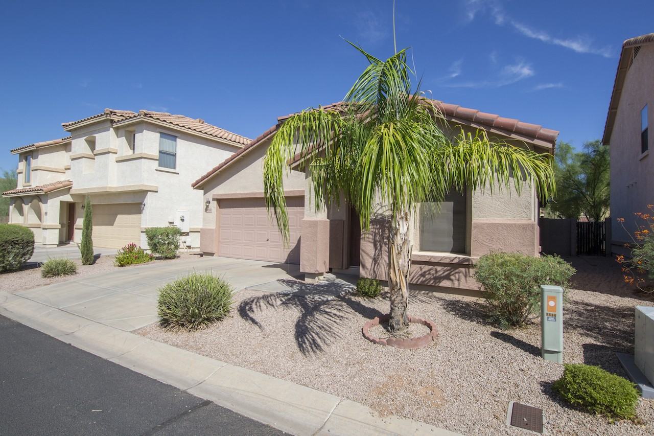 8842 E Portobello Ave - Photo 3 of 16