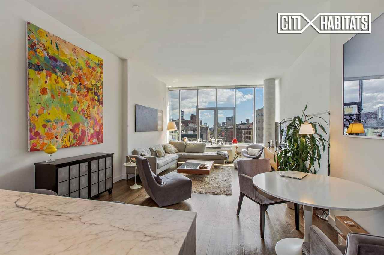 210 Lafayette St #6A