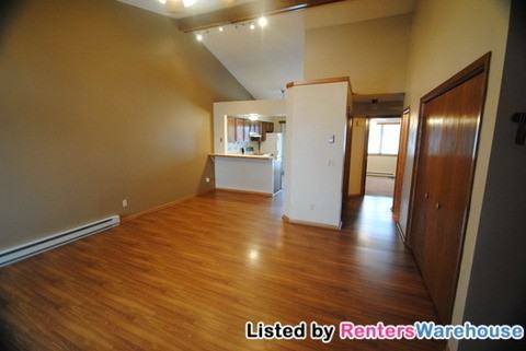 721 18th Ave E - Photo 2 of 9