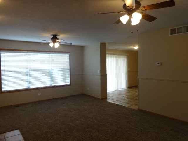 25701 S Truman St - Photo 3 of 7