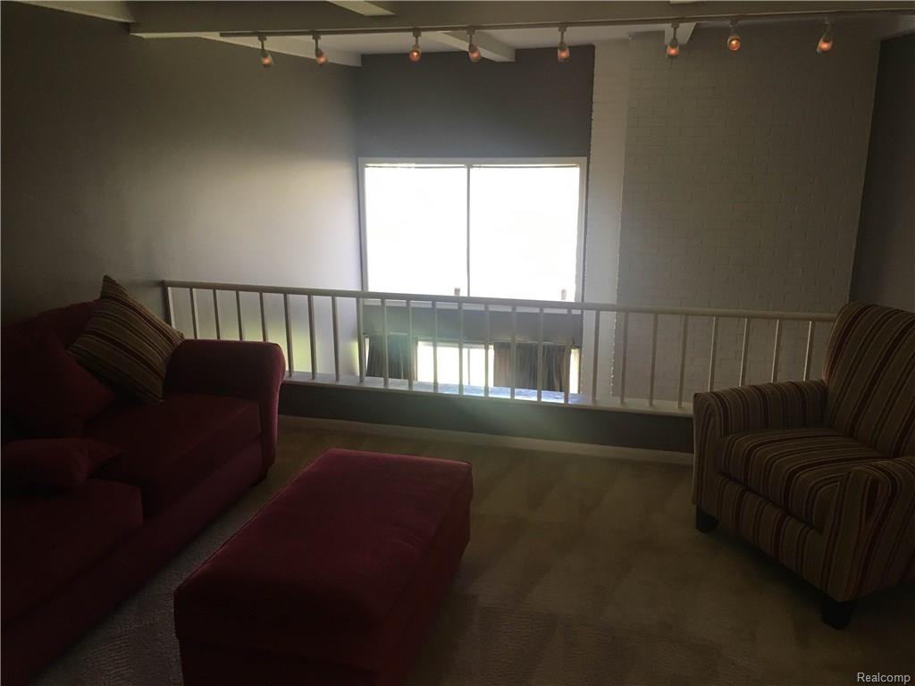 7139 Creeks Crossing - Photo 7 of 19