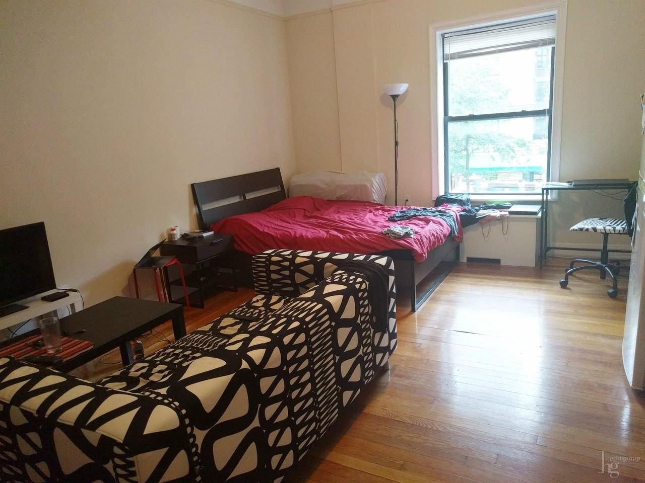 2350 Broadway #214