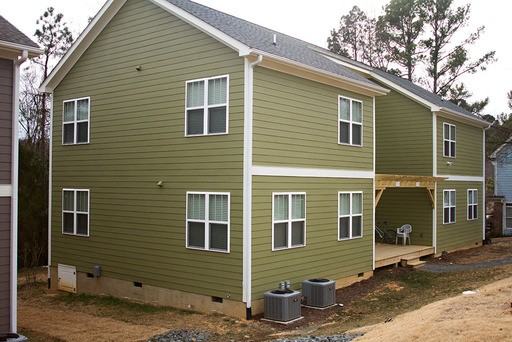 121 E Longview St - Photo 2 of 11