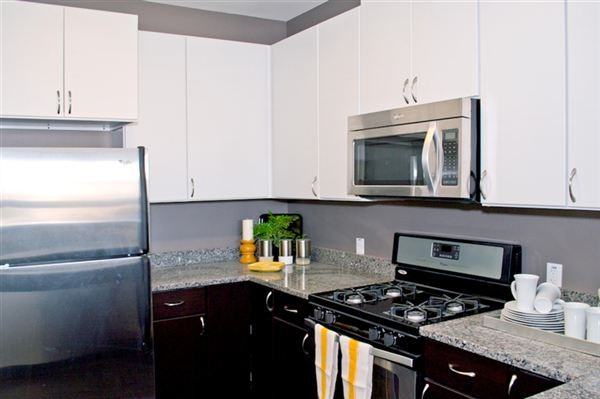 FLATS AT 44 - Photo 3 of 10
