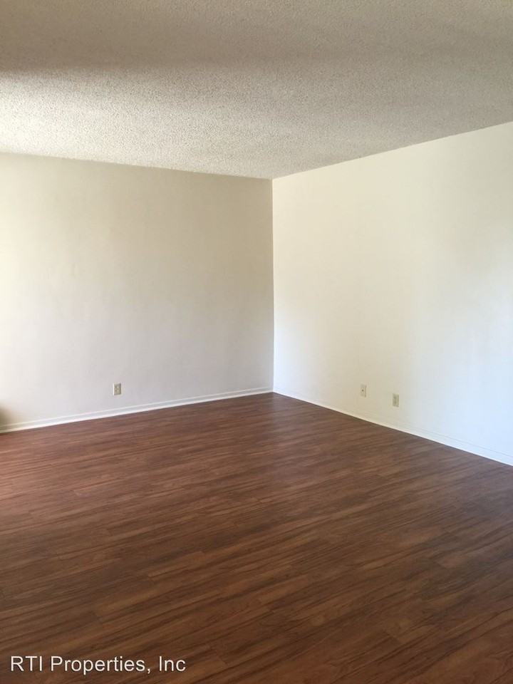 7737 Hellman Ave - Photo 3 of 13