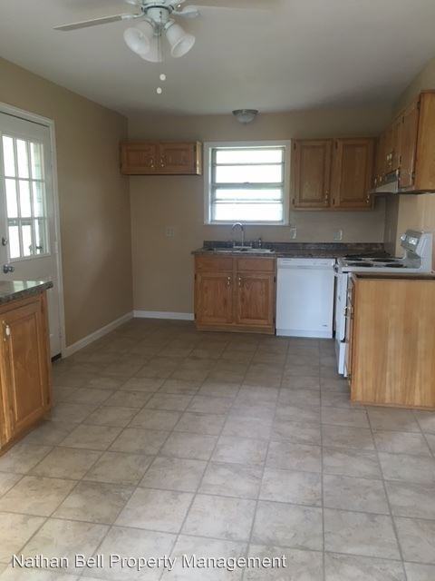 535 Sunset St - Photo 3 of 7