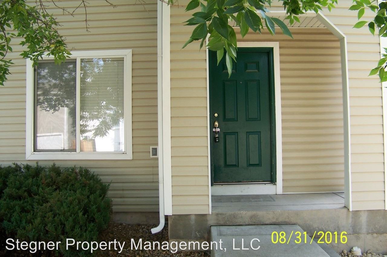 3438 Bale Dr - Photo 2 of 10