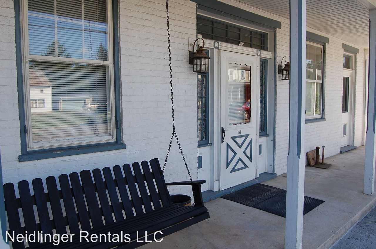 20 W Main St - Photo 2 of 38