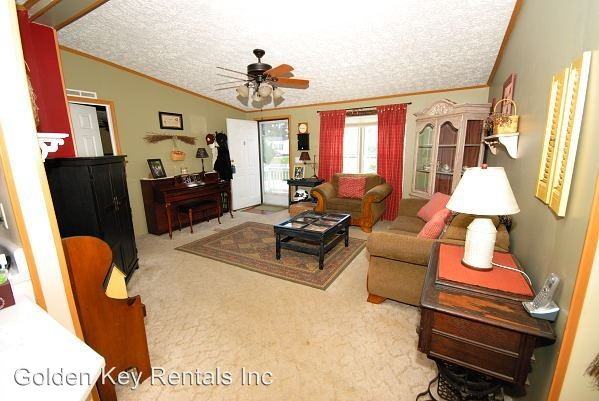 3043 Brakefield Dr - Photo 2 of 16