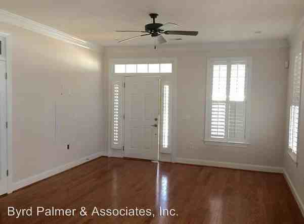 413 Greenwich Dr - Photo 2 of 13